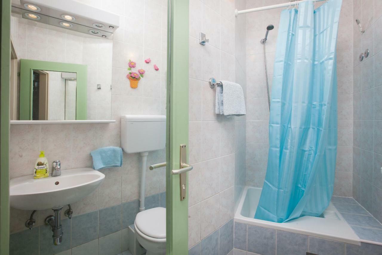 Apartments Cvjetni Dvori Makarska Exterior photo
