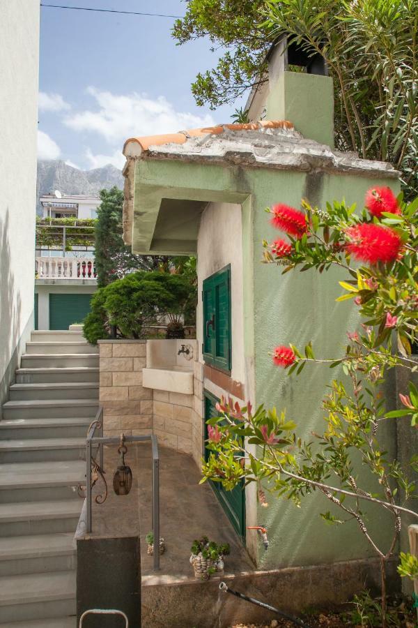 Apartments Cvjetni Dvori Makarska Exterior photo